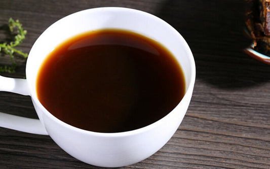 Yunnan specialty: handmade dark brown sugar for relieving the pain during menstrual